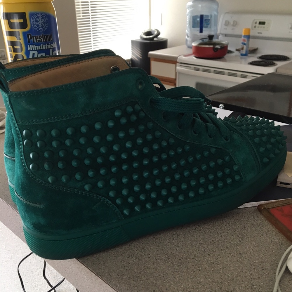CHRISTIAN LOUBOUTIN  Only worn a few times!!!!!!! - Picture 6 of 6
